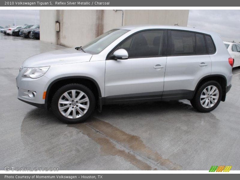 Reflex Silver Metallic / Charcoal 2010 Volkswagen Tiguan S