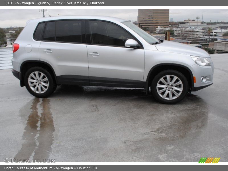 Reflex Silver Metallic / Charcoal 2010 Volkswagen Tiguan S