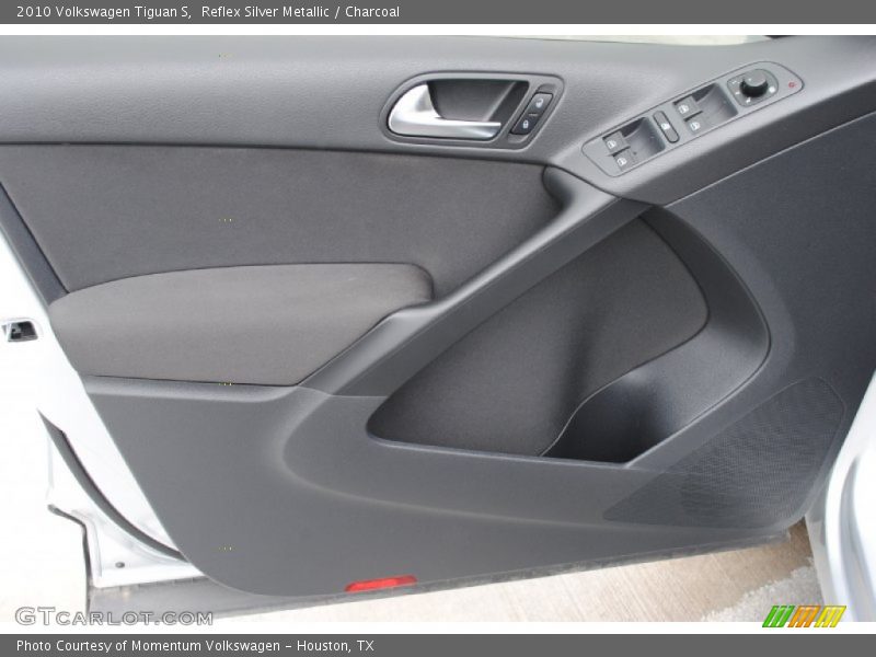 Reflex Silver Metallic / Charcoal 2010 Volkswagen Tiguan S