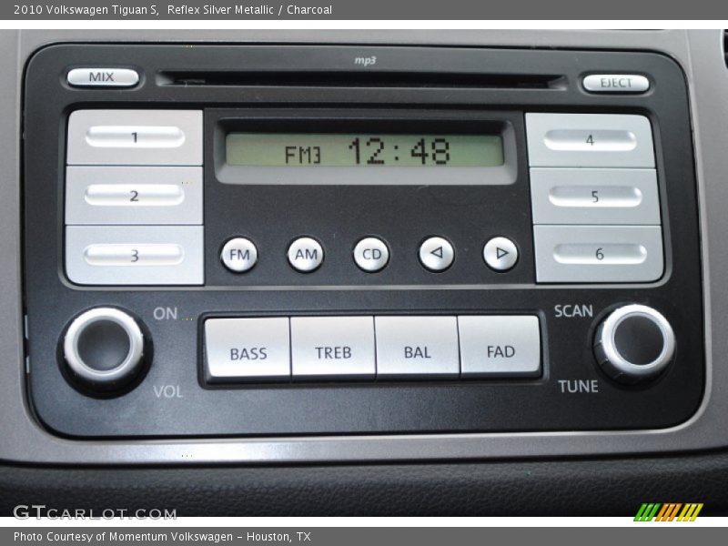 Reflex Silver Metallic / Charcoal 2010 Volkswagen Tiguan S