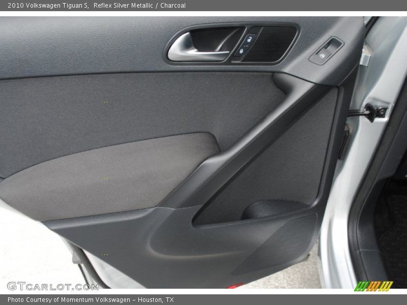 Reflex Silver Metallic / Charcoal 2010 Volkswagen Tiguan S