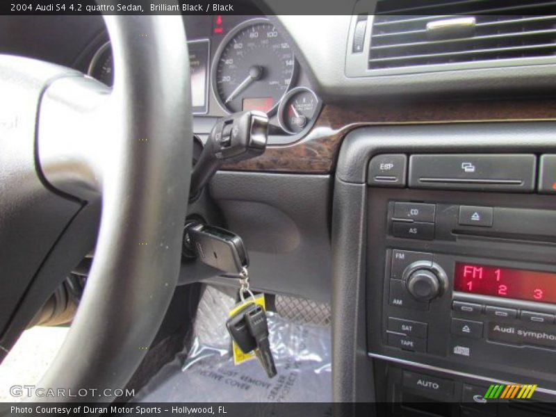Brilliant Black / Black 2004 Audi S4 4.2 quattro Sedan