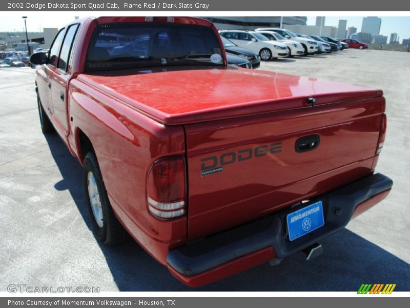 Flame Red / Dark Slate Gray 2002 Dodge Dakota Sport Quad Cab