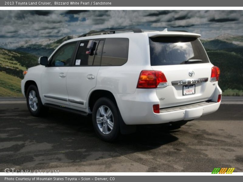 Blizzard White Pearl / Sandstone 2013 Toyota Land Cruiser