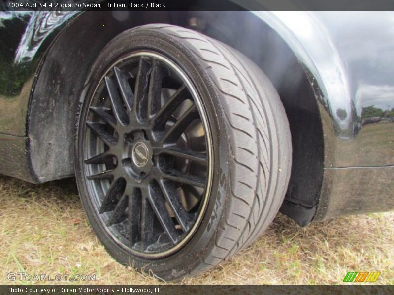 Brilliant Black / Black 2004 Audi S4 4.2 quattro Sedan