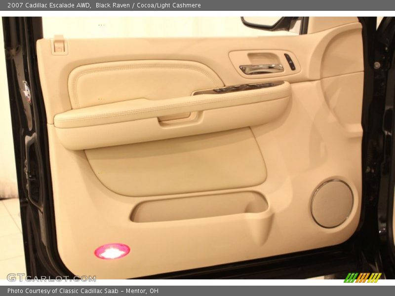 Black Raven / Cocoa/Light Cashmere 2007 Cadillac Escalade AWD