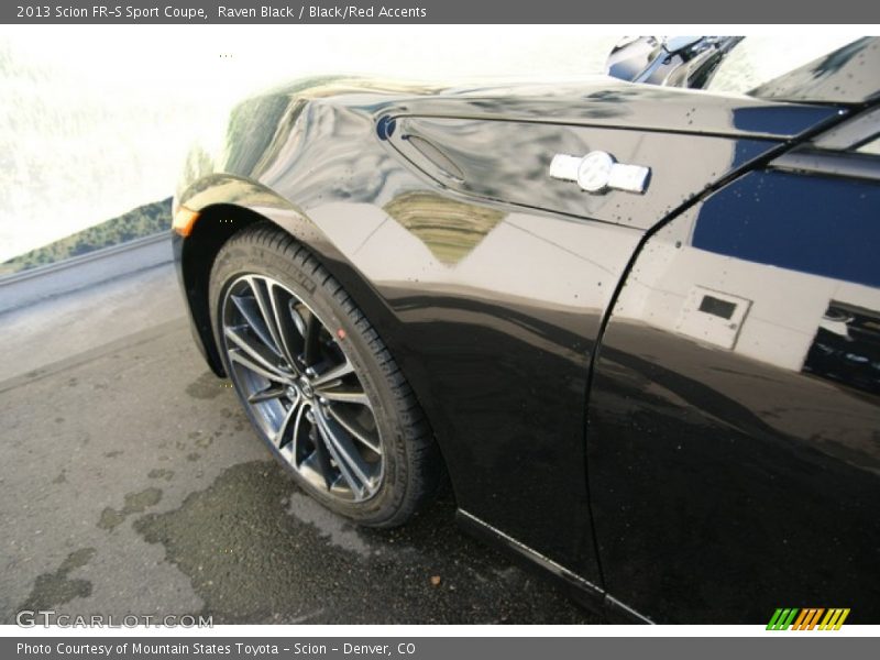 Raven Black / Black/Red Accents 2013 Scion FR-S Sport Coupe