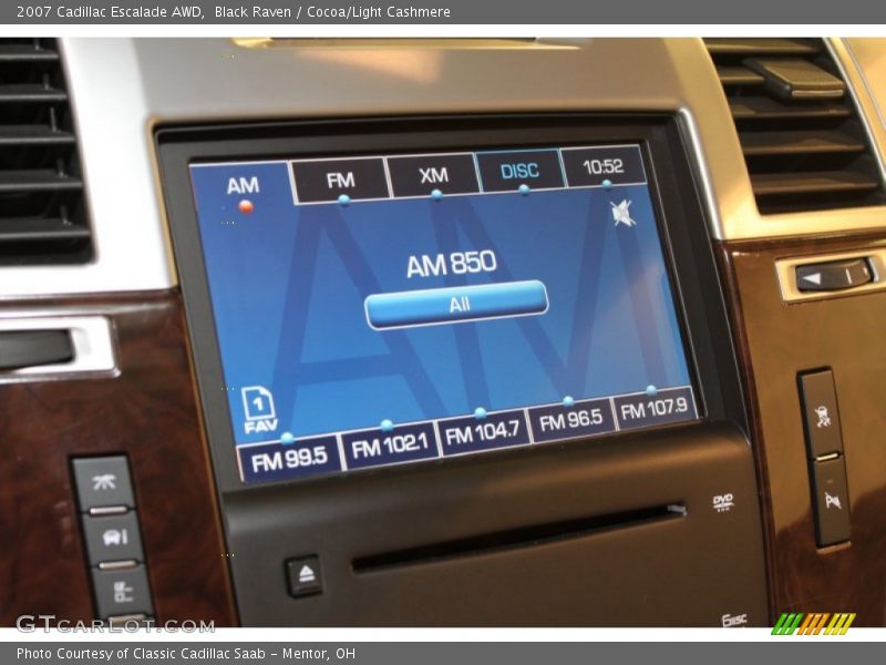 Black Raven / Cocoa/Light Cashmere 2007 Cadillac Escalade AWD