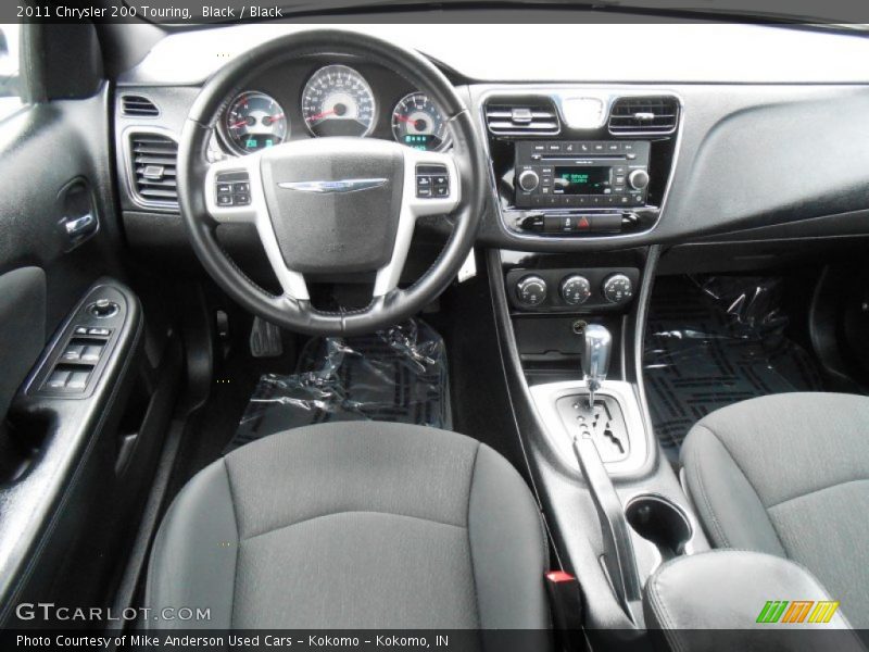 Black / Black 2011 Chrysler 200 Touring