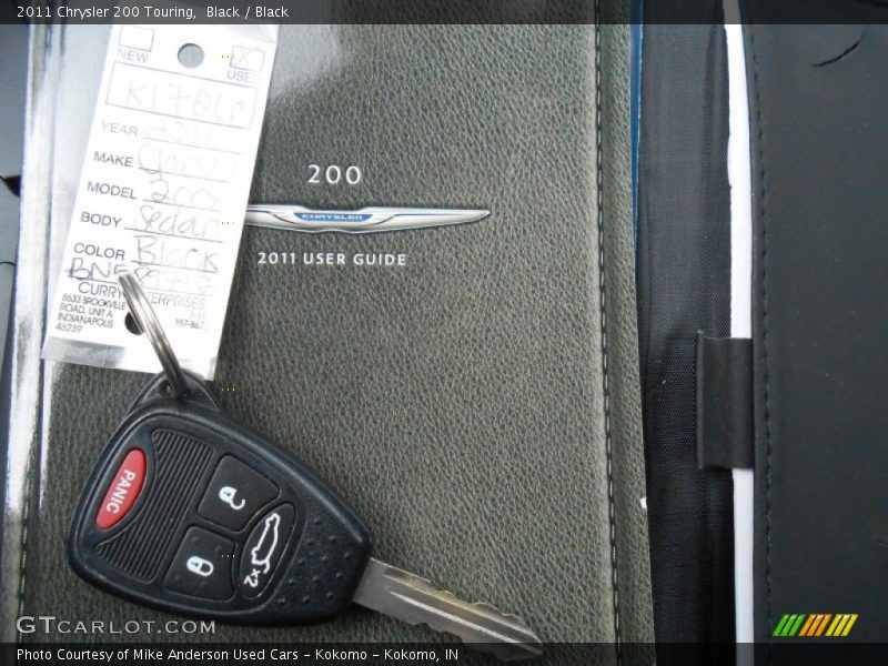 Black / Black 2011 Chrysler 200 Touring