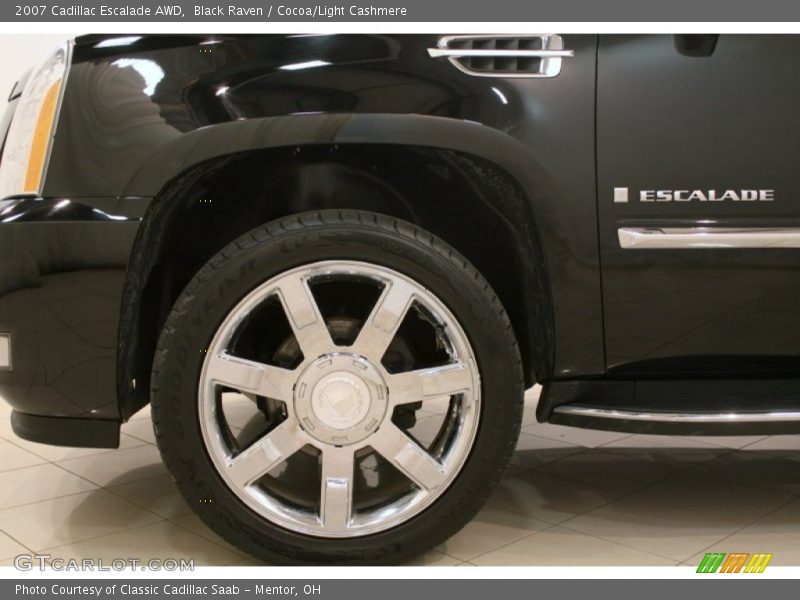 Black Raven / Cocoa/Light Cashmere 2007 Cadillac Escalade AWD