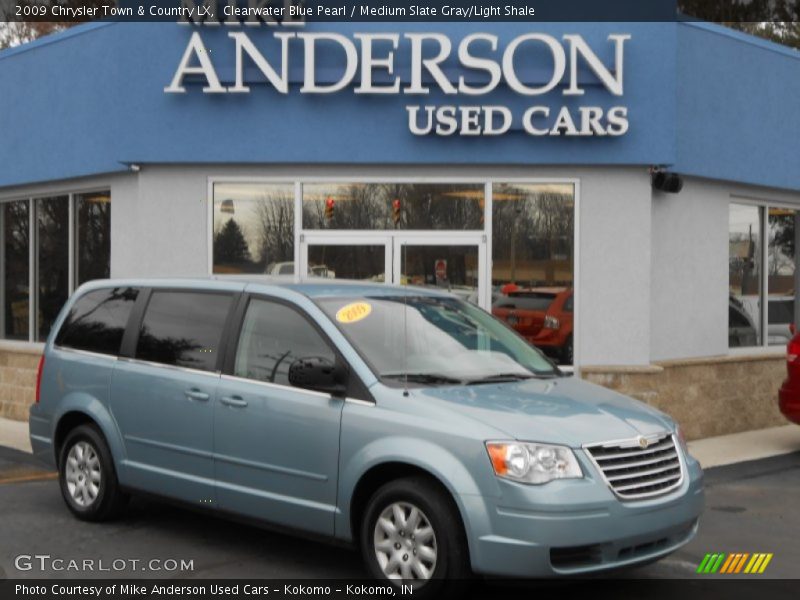 Clearwater Blue Pearl / Medium Slate Gray/Light Shale 2009 Chrysler Town & Country LX