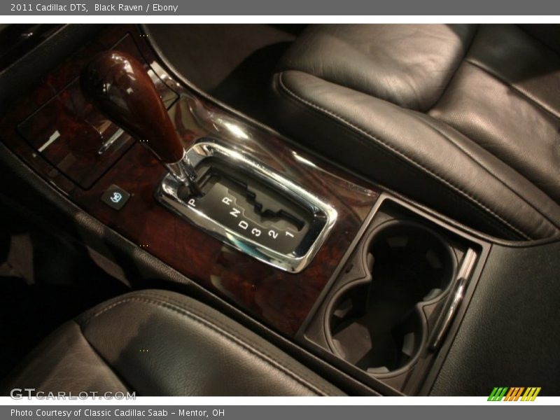Black Raven / Ebony 2011 Cadillac DTS