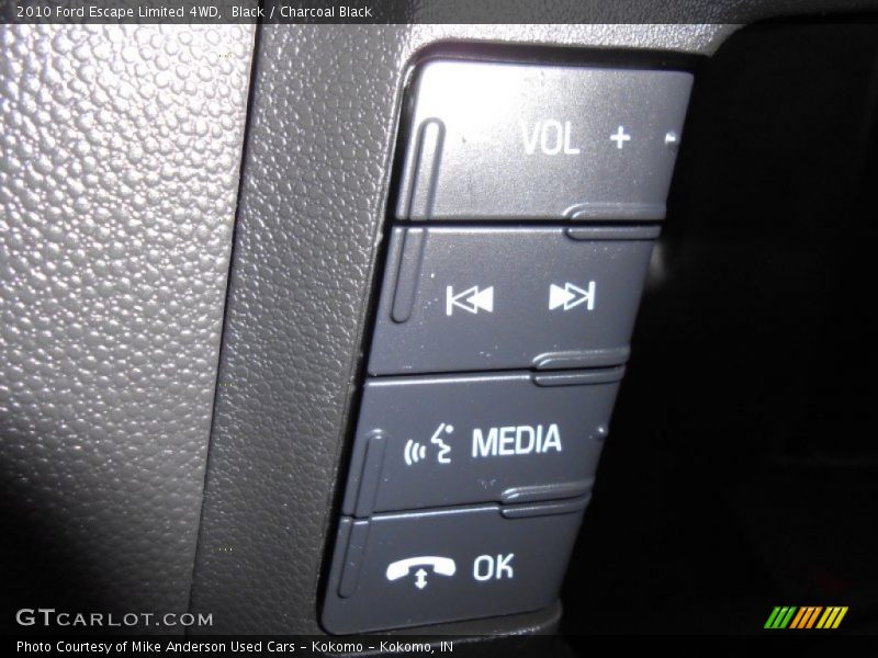 Black / Charcoal Black 2010 Ford Escape Limited 4WD