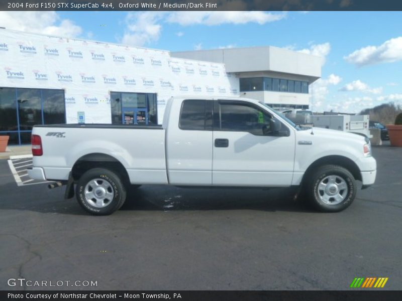 Oxford White / Medium/Dark Flint 2004 Ford F150 STX SuperCab 4x4