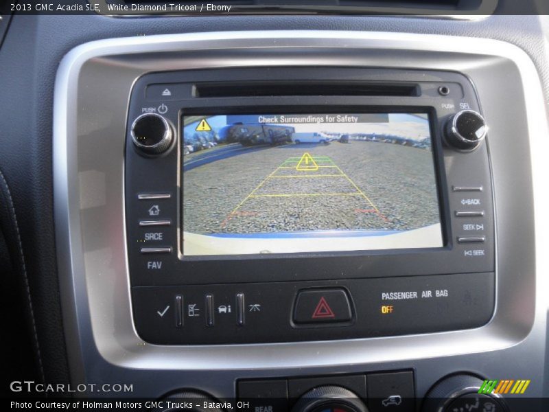 White Diamond Tricoat / Ebony 2013 GMC Acadia SLE