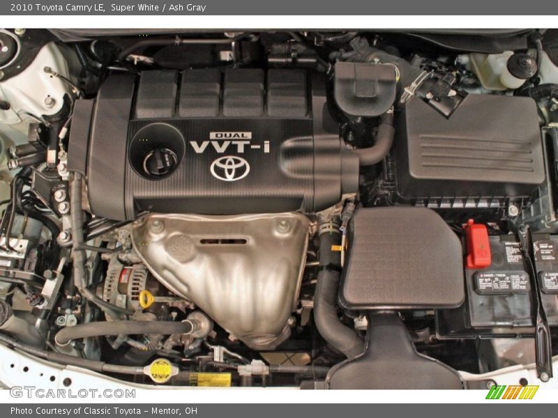 Super White / Ash Gray 2010 Toyota Camry LE