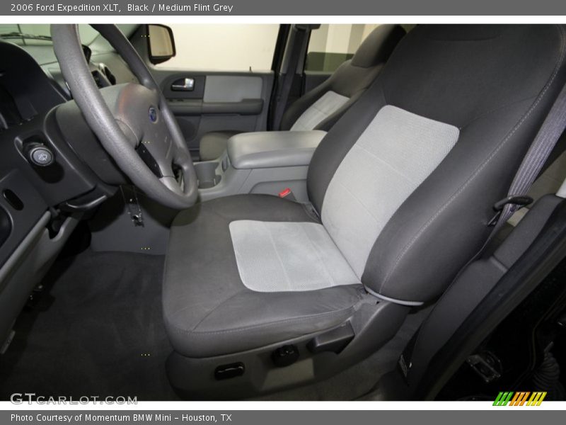 Black / Medium Flint Grey 2006 Ford Expedition XLT