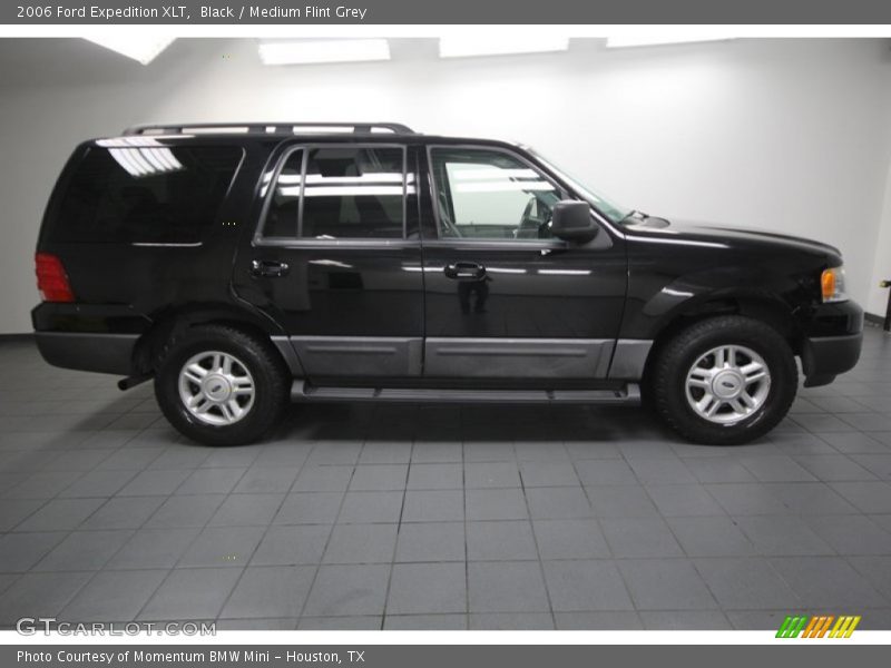 Black / Medium Flint Grey 2006 Ford Expedition XLT