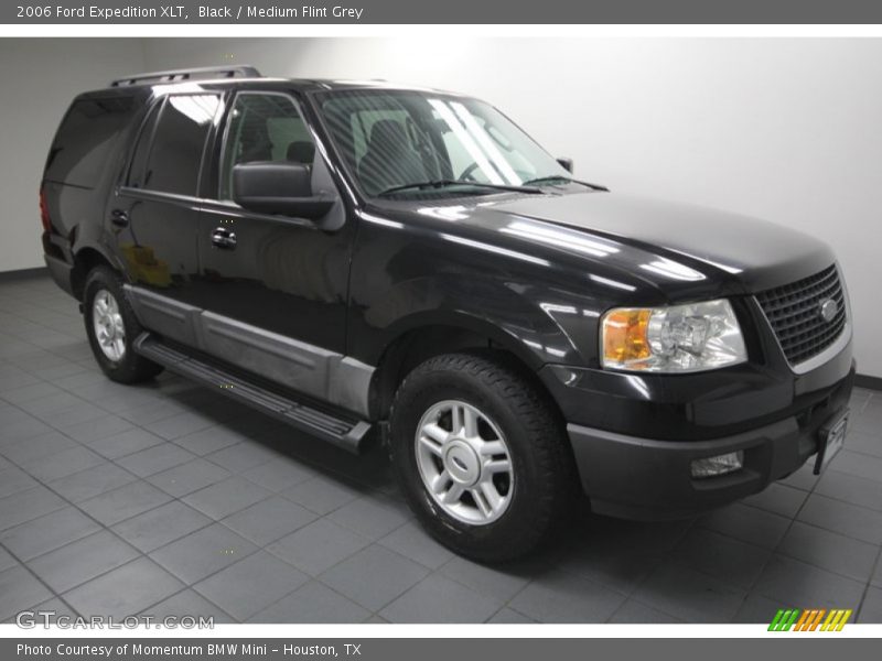 Black / Medium Flint Grey 2006 Ford Expedition XLT