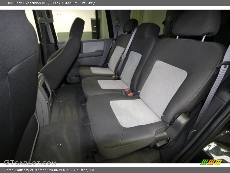 Black / Medium Flint Grey 2006 Ford Expedition XLT