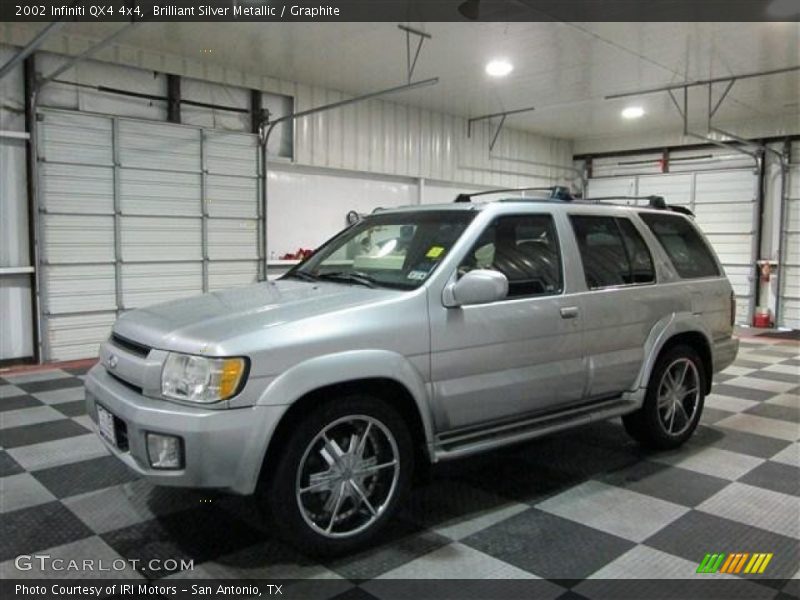 Brilliant Silver Metallic / Graphite 2002 Infiniti QX4 4x4
