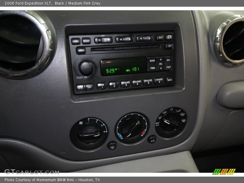 Black / Medium Flint Grey 2006 Ford Expedition XLT
