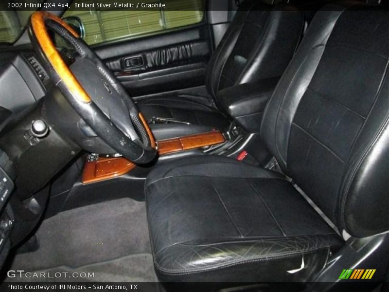 Brilliant Silver Metallic / Graphite 2002 Infiniti QX4 4x4