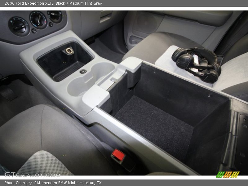 Black / Medium Flint Grey 2006 Ford Expedition XLT