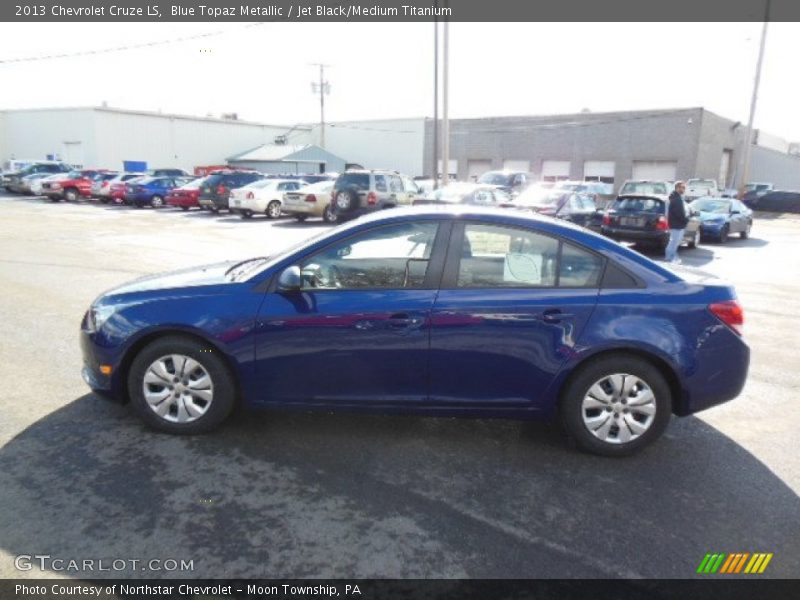 Blue Topaz Metallic / Jet Black/Medium Titanium 2013 Chevrolet Cruze LS