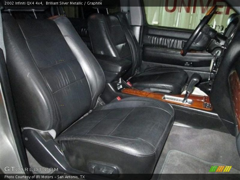 Brilliant Silver Metallic / Graphite 2002 Infiniti QX4 4x4