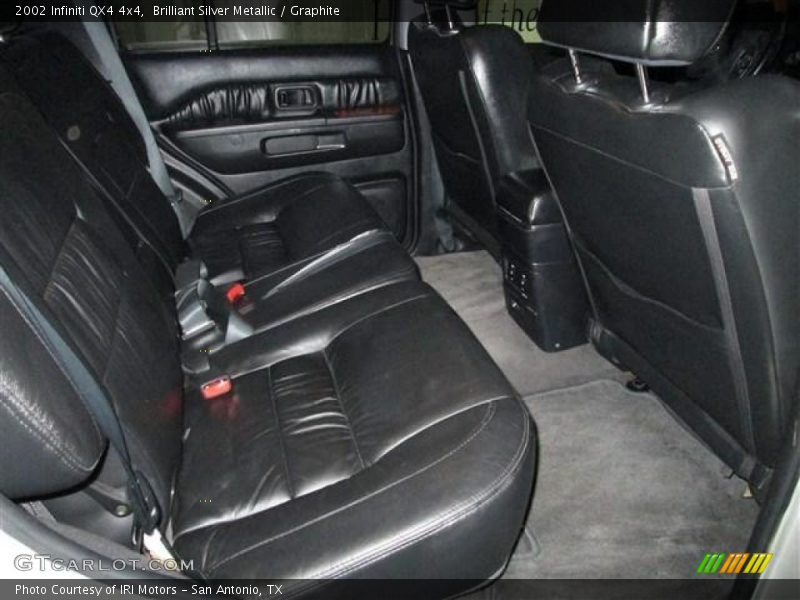 Brilliant Silver Metallic / Graphite 2002 Infiniti QX4 4x4