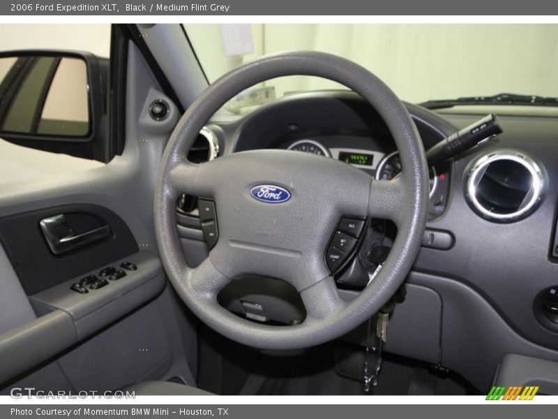 Black / Medium Flint Grey 2006 Ford Expedition XLT