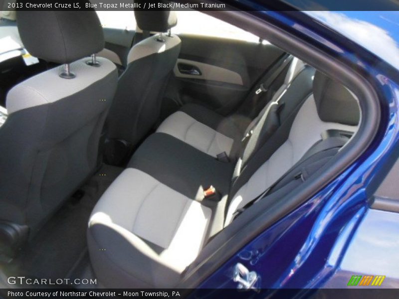 Blue Topaz Metallic / Jet Black/Medium Titanium 2013 Chevrolet Cruze LS