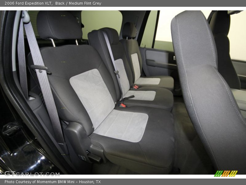 Black / Medium Flint Grey 2006 Ford Expedition XLT