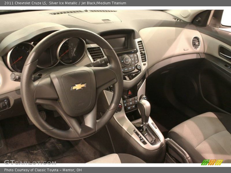 Silver Ice Metallic / Jet Black/Medium Titanium 2011 Chevrolet Cruze LS