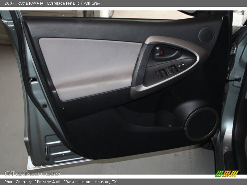 Door Panel of 2007 RAV4 I4