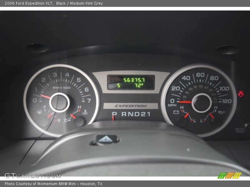 Black / Medium Flint Grey 2006 Ford Expedition XLT