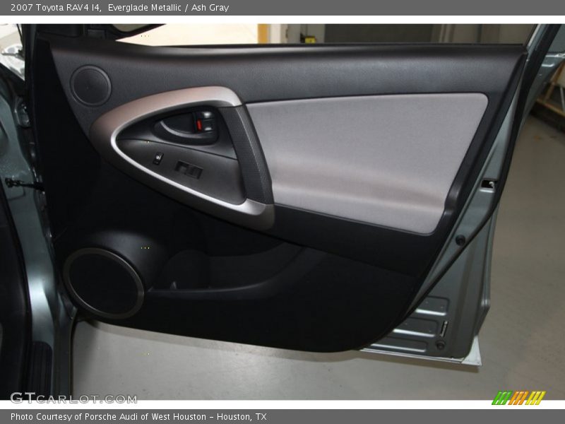 Door Panel of 2007 RAV4 I4