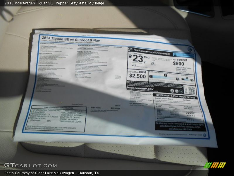 Pepper Gray Metallic / Beige 2013 Volkswagen Tiguan SE