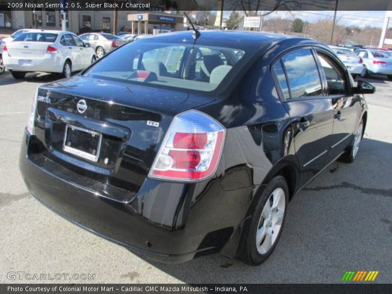 Super Black / Charcoal 2009 Nissan Sentra 2.0 S