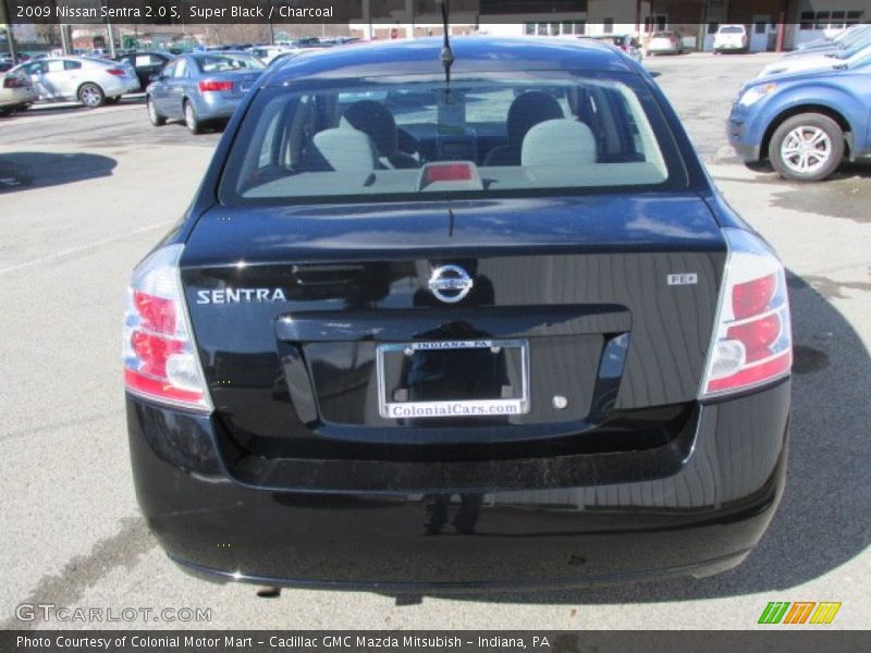 Super Black / Charcoal 2009 Nissan Sentra 2.0 S