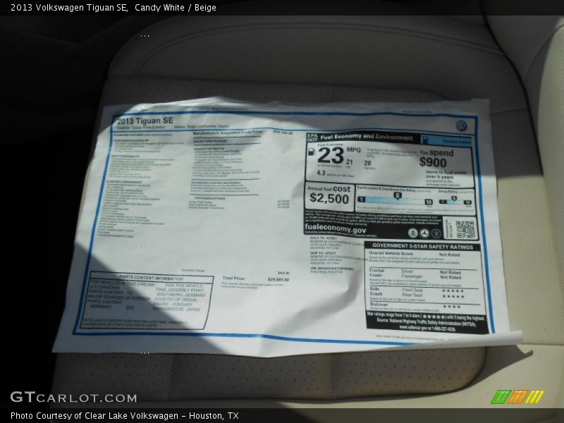 Candy White / Beige 2013 Volkswagen Tiguan SE
