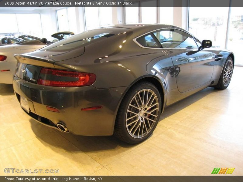 Meteorite Silver / Obsidian Black 2009 Aston Martin V8 Vantage Coupe