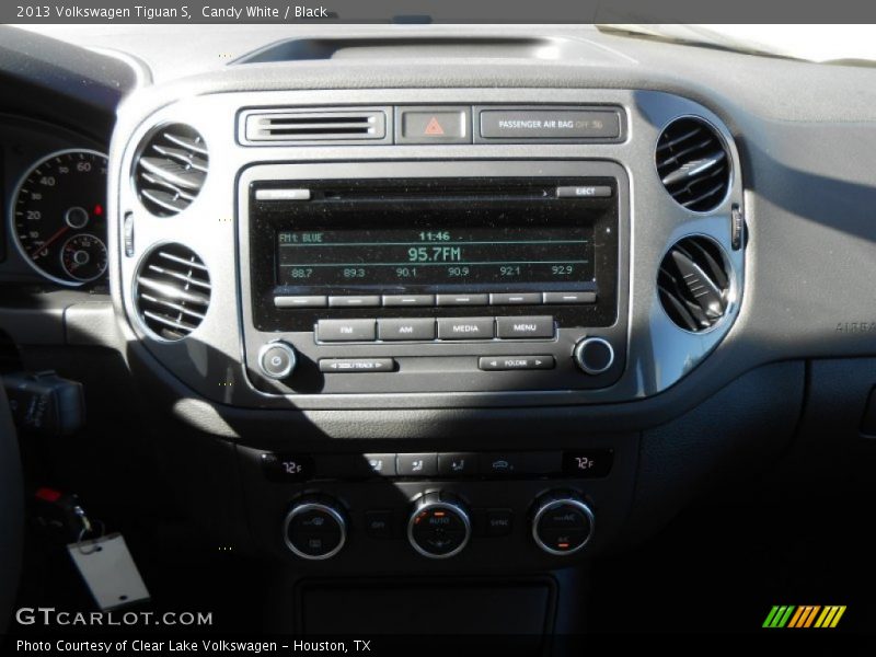 Candy White / Black 2013 Volkswagen Tiguan S