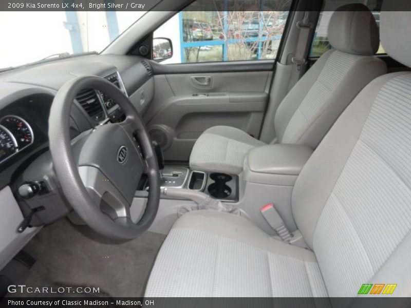 Bright Silver / Gray 2009 Kia Sorento LX 4x4