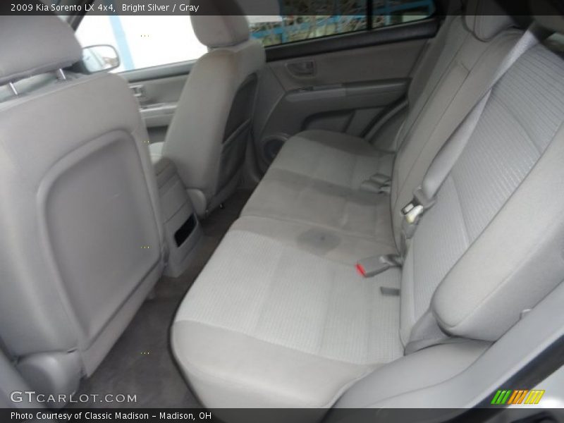 Bright Silver / Gray 2009 Kia Sorento LX 4x4