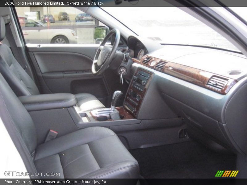 Oxford White / Black 2006 Ford Five Hundred Limited