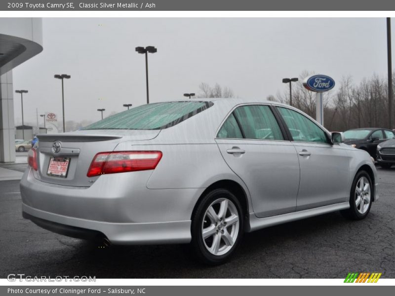 Classic Silver Metallic / Ash 2009 Toyota Camry SE