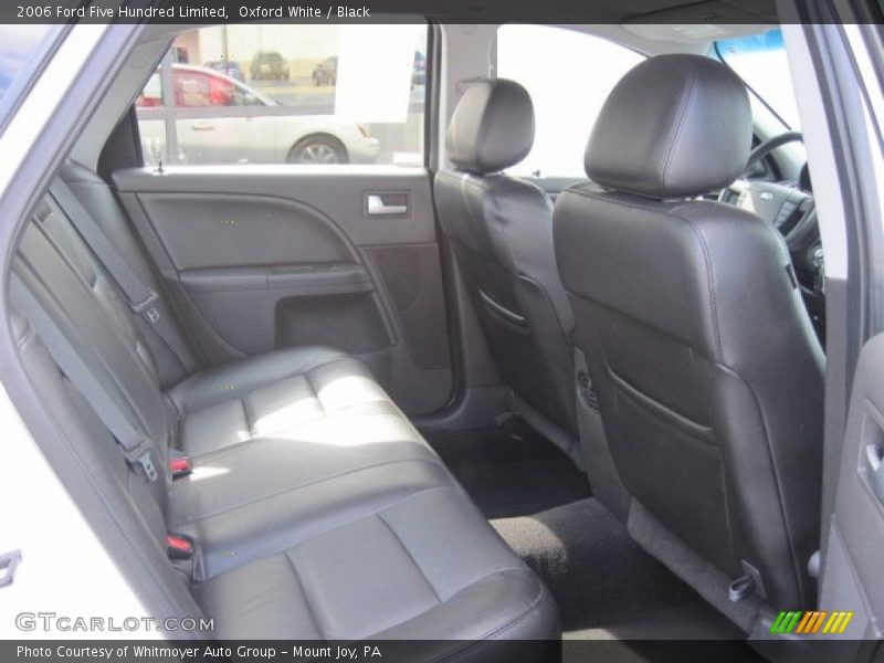 Oxford White / Black 2006 Ford Five Hundred Limited